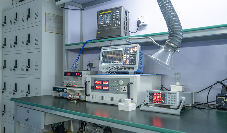 资深团队 领衔研发